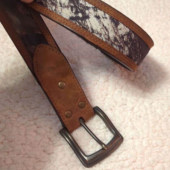 NOCONA BELT Size 30 Brown Leather Camo Hole Support Double Line Stitch - Picture 4 of 6